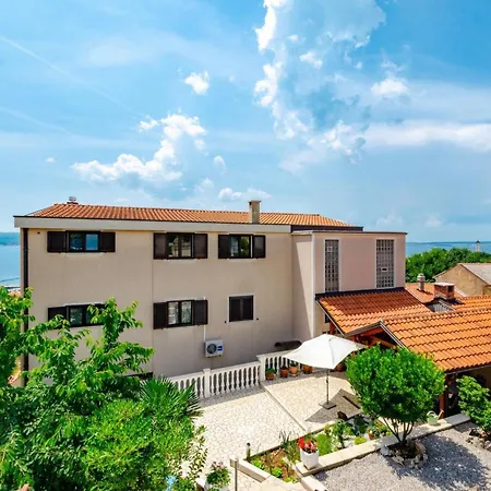 Roko 1 - Hr-08028-01 By Interhome * Crikvenica